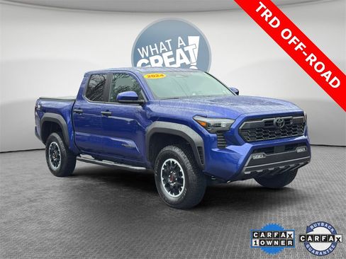 Used 2024 Toyota Tacoma TRD Off-Road image 1