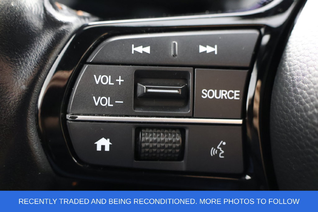 Certified 2025 Honda HR-V Sport image 11
