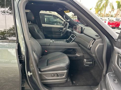 Used 2026 Nissan Armada PRO-4X AWD/4WD image 40