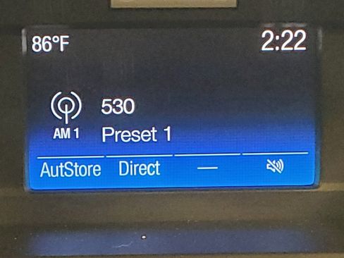 Used 2017 Ford Escape SE w/ SE Cold Weather Package FWD image 25
