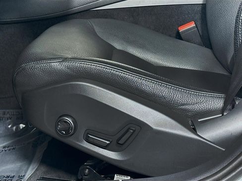 Used 2019 Volvo S90 T5 Momentum image 26