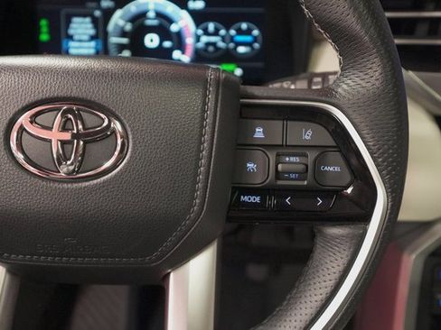 Certified 2023 Toyota Sequoia Capstone image 18