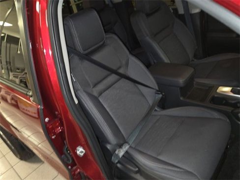 Used 2024 Nissan Frontier SV w/ SV Convenience Package image 23