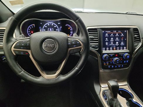 Used 2017 Jeep Grand Cherokee Limited w/ Luxury Group II AWD/4WD image 22