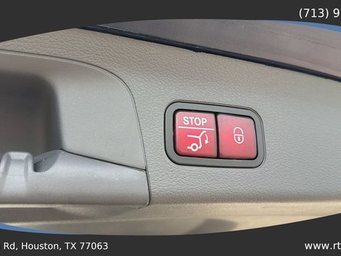 Used 2020 Mercedes-Benz GLS 450 4MATIC image 33