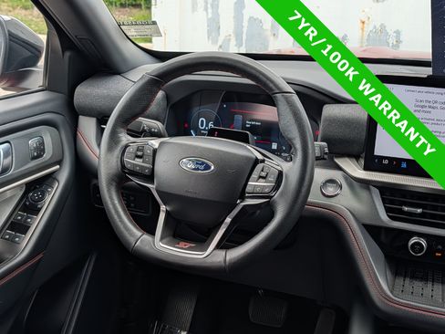 Certified 2025 Ford Explorer ST w/ Sun And Sound Package AWD/4WD image 18