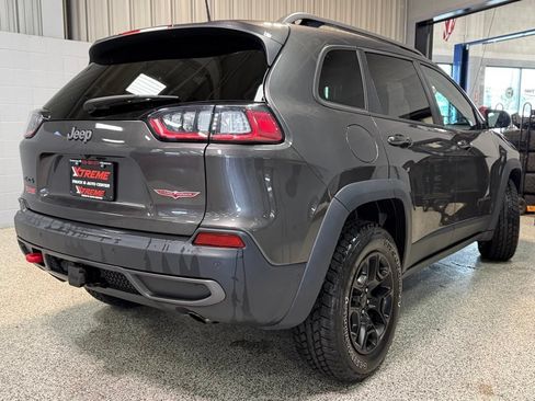 Used 2019 Jeep Cherokee Trailhawk AWD/4WD image 6
