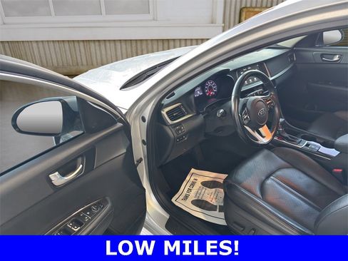 Used 2019 Kia Optima EX image 17