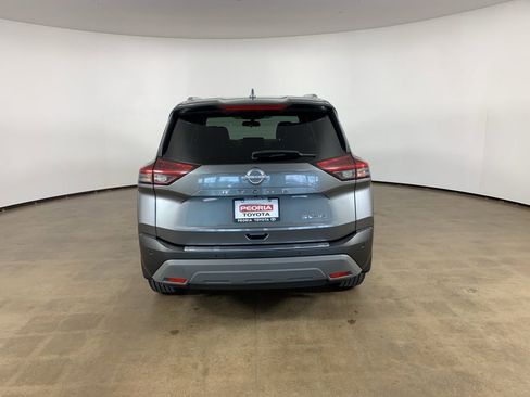 Used 2023 Nissan Rogue SV w/ SV Premium B Package image 10