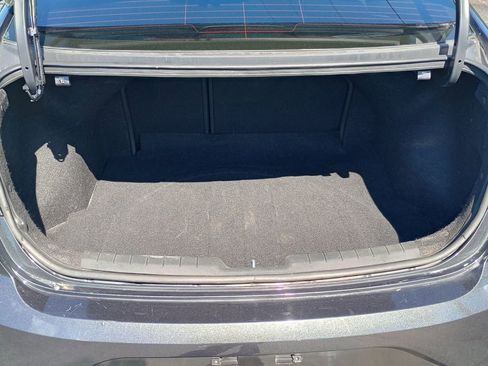 Used 2020 Hyundai Elantra SEL FWD image 18