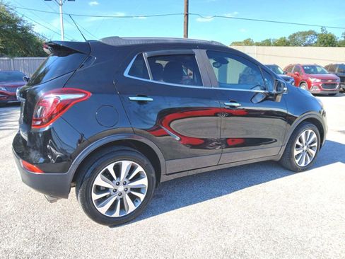 Used 2018 Buick Encore Sport Touring image 7