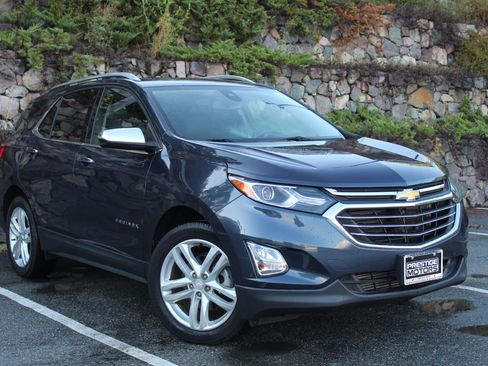 Used 2018 Chevrolet Equinox Premier image 4