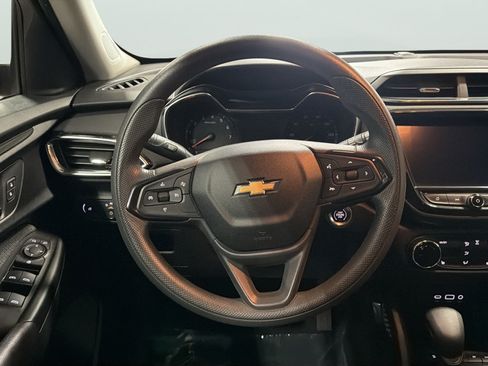 Used 2021 Chevrolet TrailBlazer LT w/ Convenience Package AWD/4WD image 22