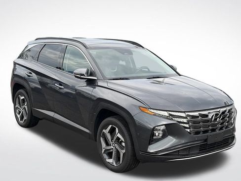 Used 2023 Hyundai Tucson Limited AWD/4WD image 2