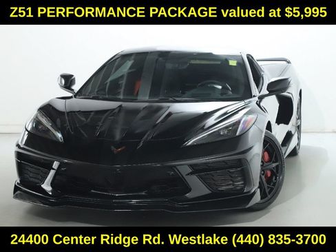 Used 2021 Chevrolet Corvette Stingray Preferred Cpe w/ Z51 Performance Package RWD image 3