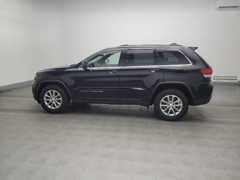 Used 2021 Jeep Grand Cherokee Laredo image 3