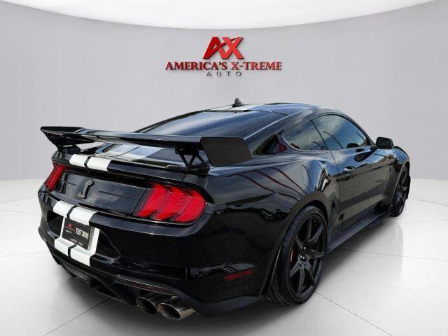 Used 2021 Ford Mustang Shelby GT500 w/ Carbon Fiber Track Pack RWD image 7