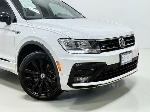 Used 2021 Volkswagen Tiguan SE R-Line AWD/4WD image 6