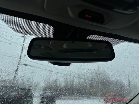 Used 2022 Ford EcoSport Titanium image 25