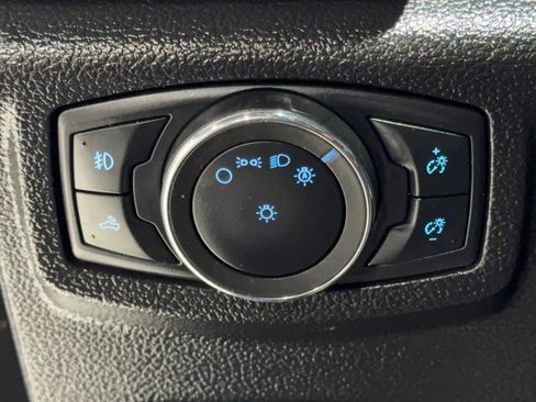 Used 2018 Ford F250 Lariat w/ Lariat Value Package image 30