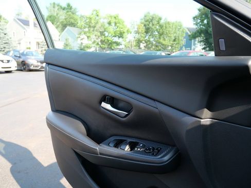 Used 2020 Nissan Sentra S FWD image 17