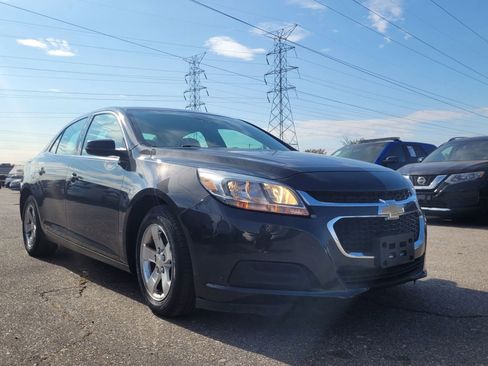 Used 2015 Chevrolet Malibu LS image 18
