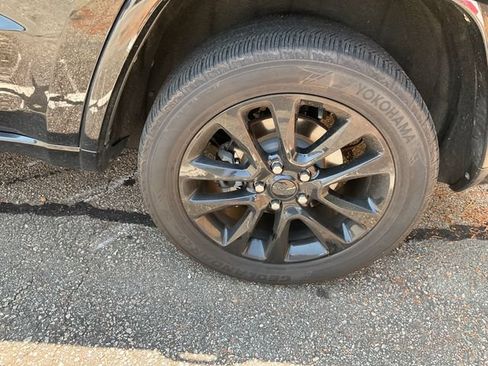 Used 2020 Jeep Grand Cherokee Altitude RWD image 11