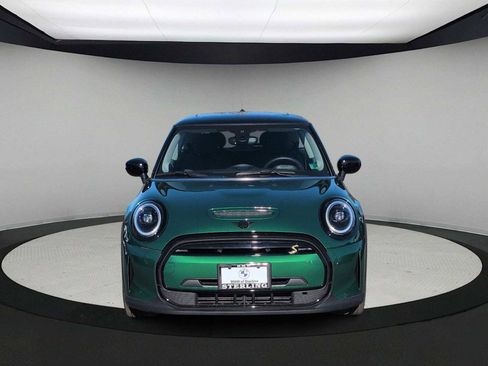Certified 2024 MINI Cooper SE image 3