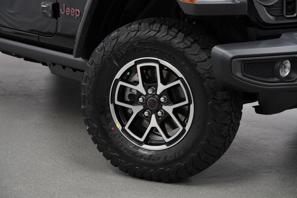 New 2026 Jeep Wrangler Unlimited Rubicon AWD/4WD image 4