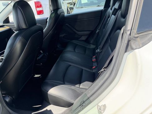 Used 2019 Tesla Model 3 Standard Range Plus RWD image 14