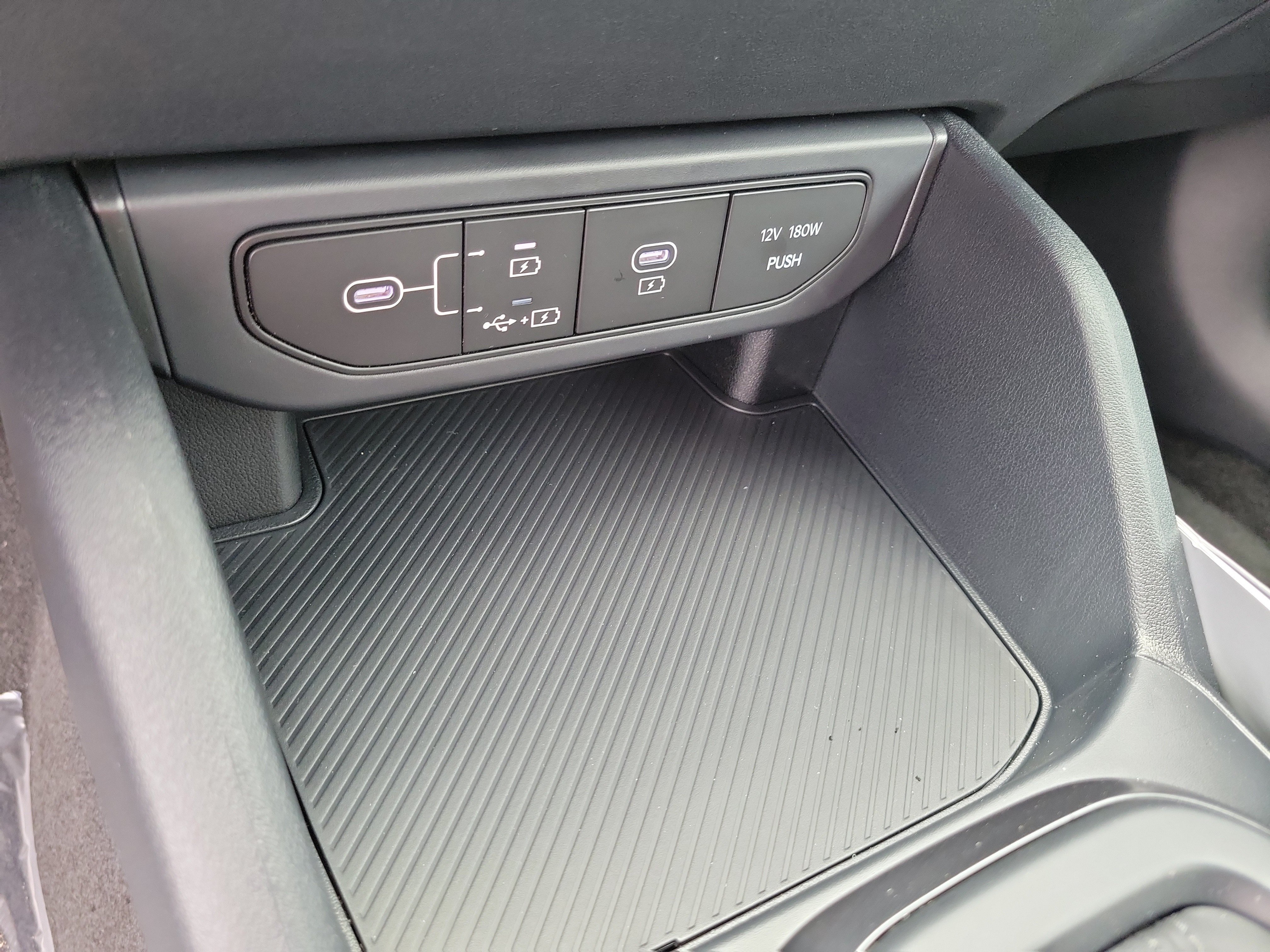 New 2026 Kia K4 FWD image 28