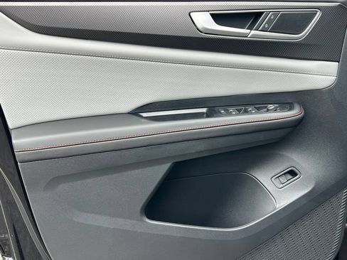 New 2026 Volkswagen Atlas Peak Edition AWD/4WD image 17