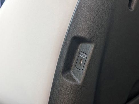 Used 2025 Hyundai Santa Fe Calligraphy FWD image 19