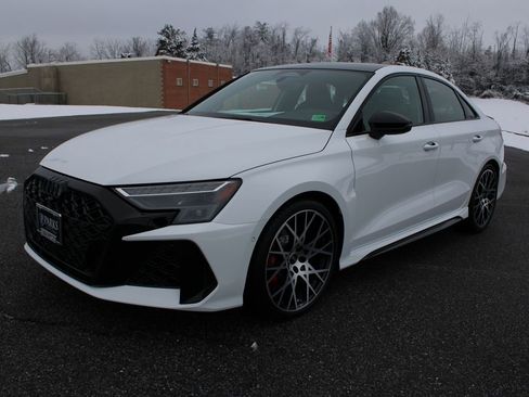 New 2026 Audi RS 3 image 4
