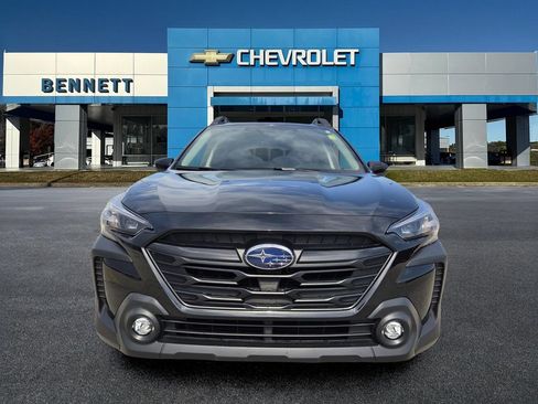 Used 2024 Subaru Outback Onyx Edition AWD/4WD image 8