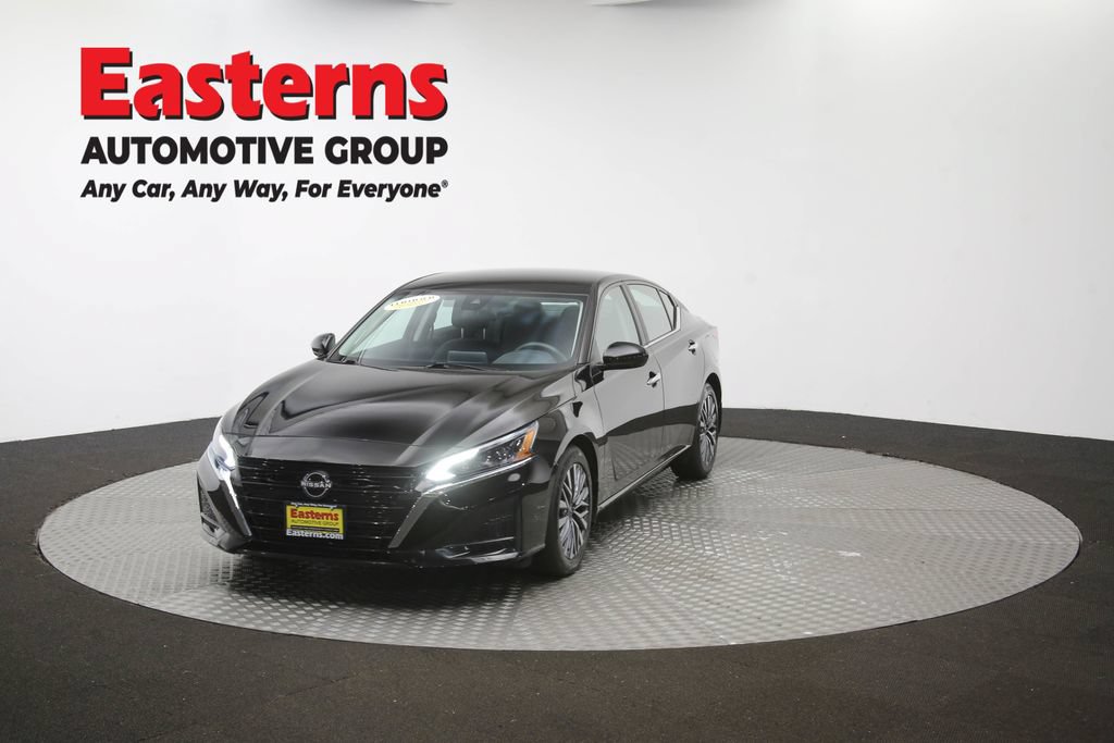Used 2023 Nissan Altima 2.5 SV FWD image 55