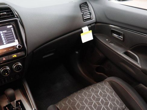 New 2026 Mitsubishi Outlander Sport LE AWD/4WD image 22