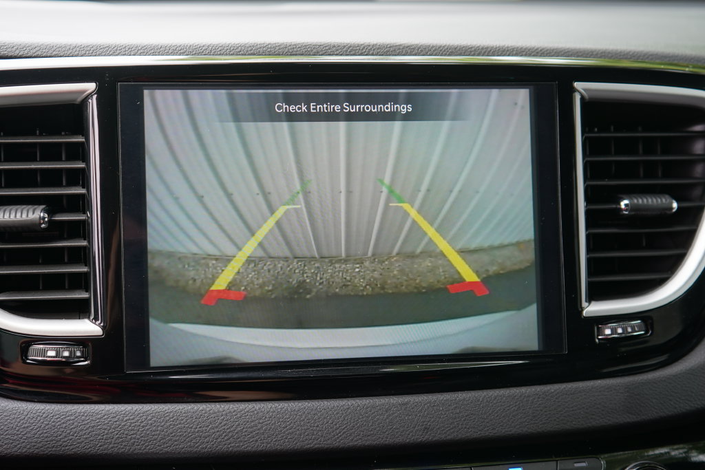 Used 2025 Chrysler Pacifica Select FWD image 28