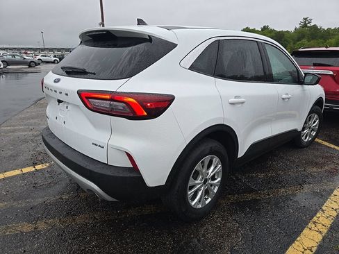 Used 2023 Ford Escape Active AWD/4WD image 4