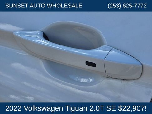 Used 2022 Volkswagen Tiguan SE image 26