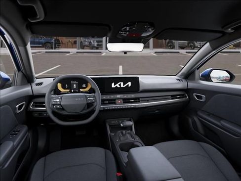New 2026 Kia K4 FWD image 14