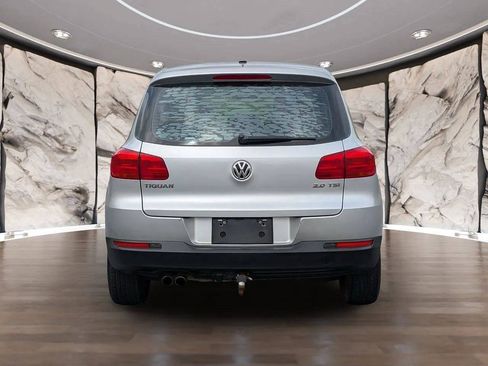 Used 2012 Volkswagen Tiguan S FWD image 9