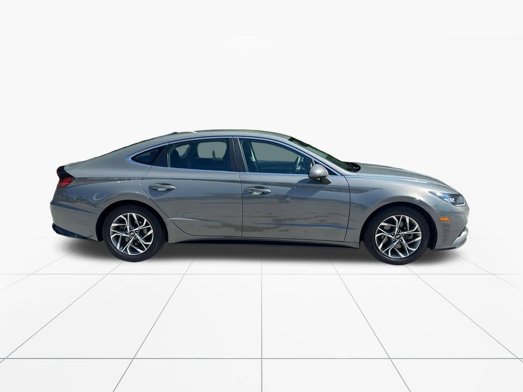 Used 2023 Hyundai Sonata SEL FWD image 9