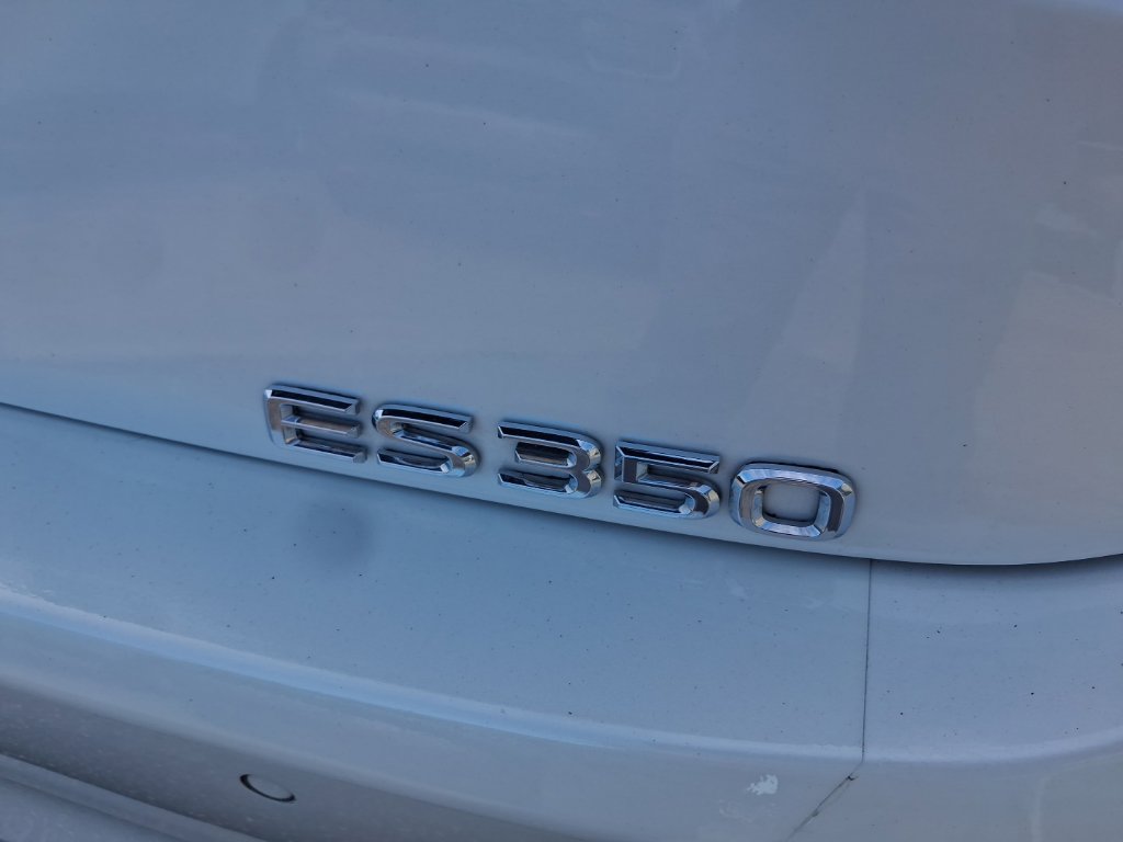 Used 2021 Lexus ES 350 w/ Premium Package FWD image 11