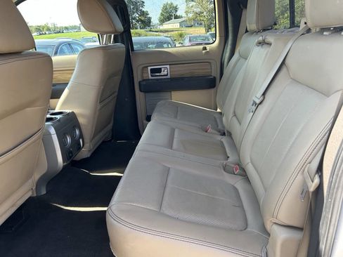 Used 2011 Ford F150 Lariat w/ Lariat Chrome Pkg image 9