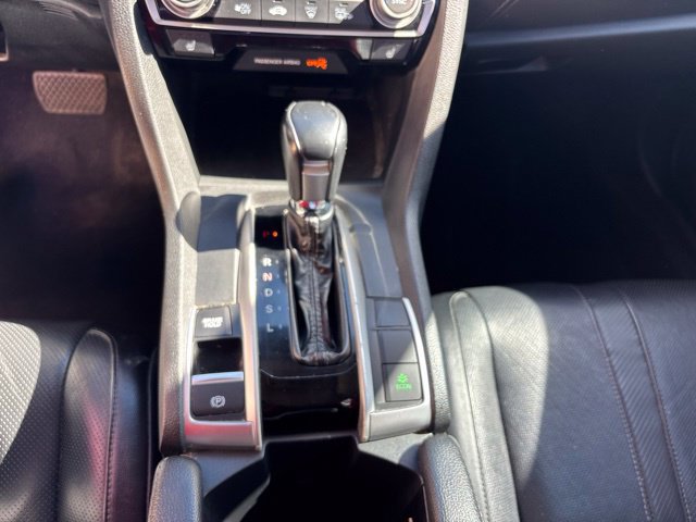 Used 2016 Honda Civic Touring image 13