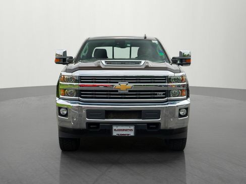 Used 2018 Chevrolet Silverado 2500 LTZ w/ Duramax Plus Package AWD/4WD image 2