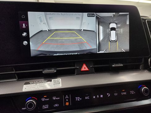 Used 2023 Kia Sportage SX image 17