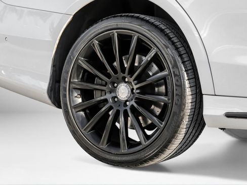 Used 2016 Mercedes-Benz S 550 Sedan image 72