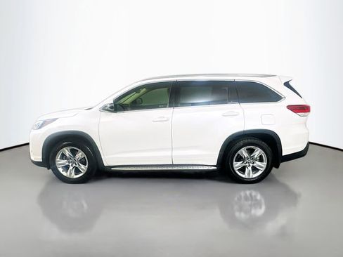 Used 2019 Toyota Highlander Limited FWD image 8